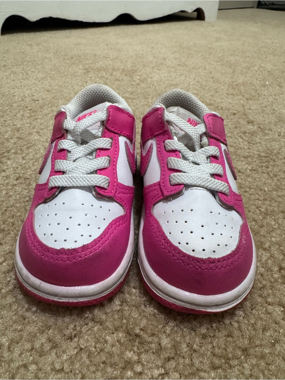 Nike Kids Pink and White Low-Top Sneakers